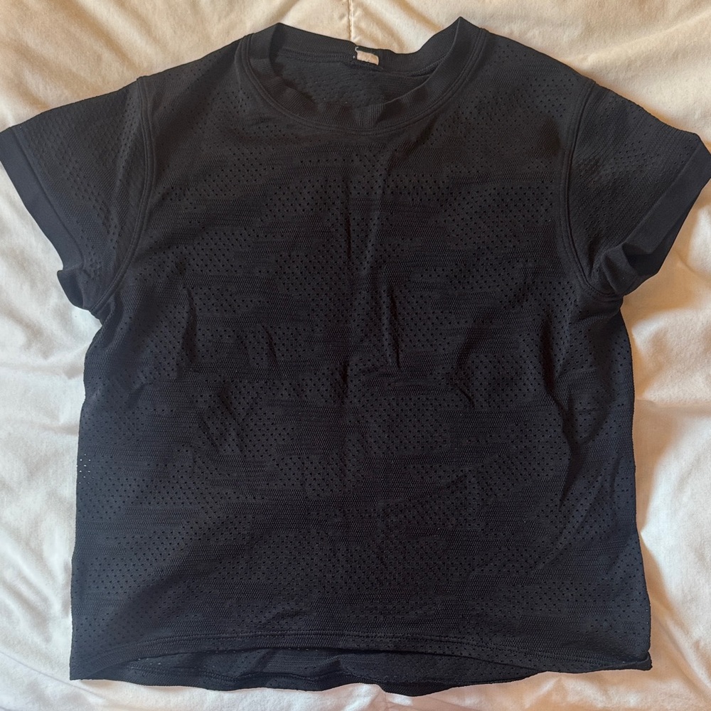lululemon athletica Black Perforated Short Sleeve Tee